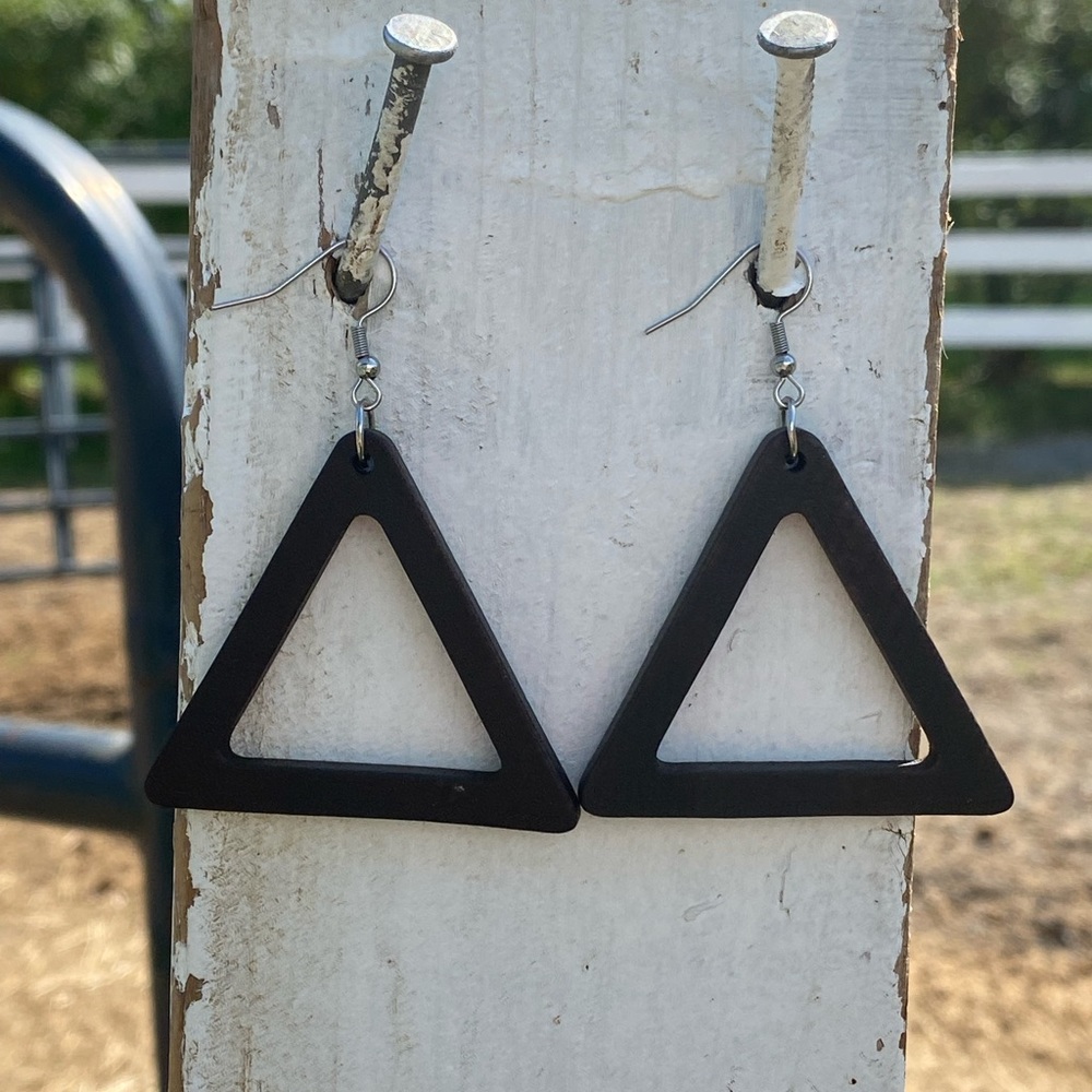 Dark brown triangle wood earrings. Lightweight